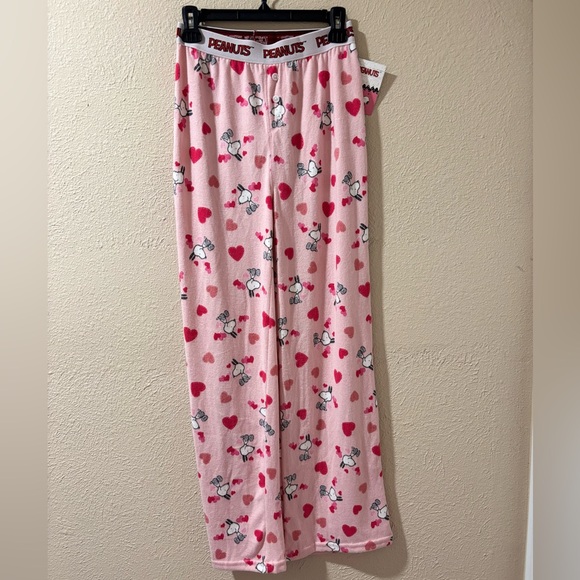 Peanuts | Intimates & Sleepwear | Snoopy Valentines Pink Pajama Pants ...